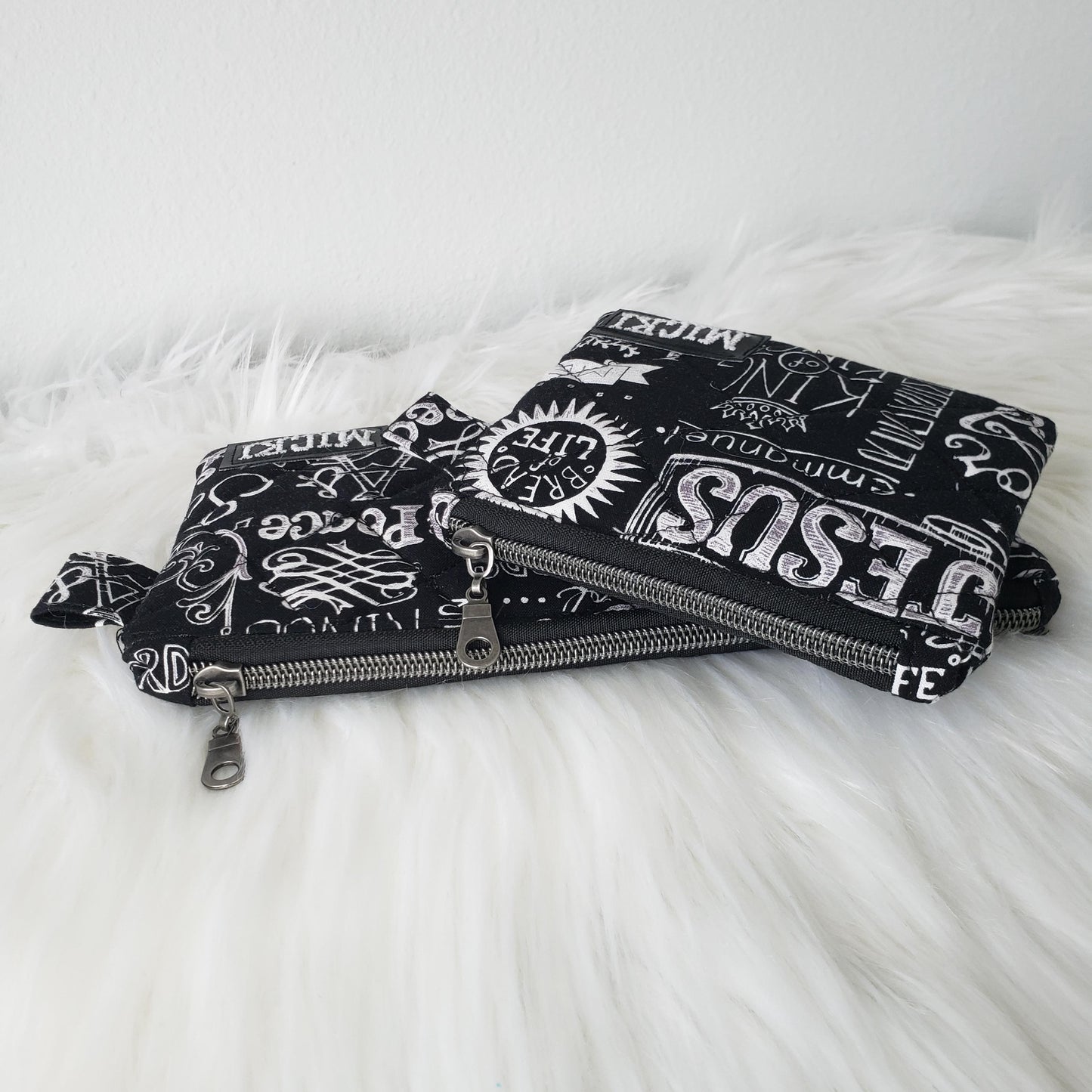 Quilted Zipper Pouch Set- In Jesus Name
