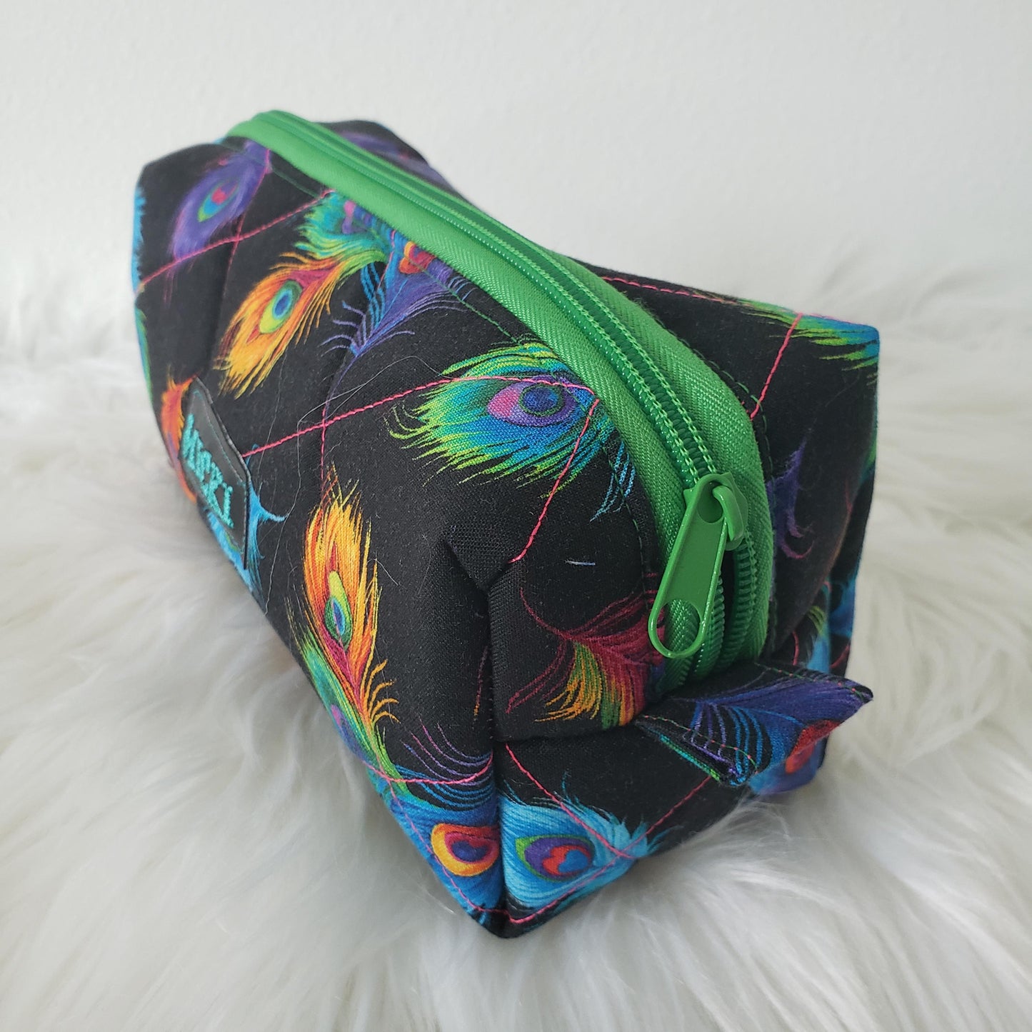 Quilted Makeup Toiletries Colorful Multicolor Peacock Feathers Cosmetic Bag Accessories Gift Set