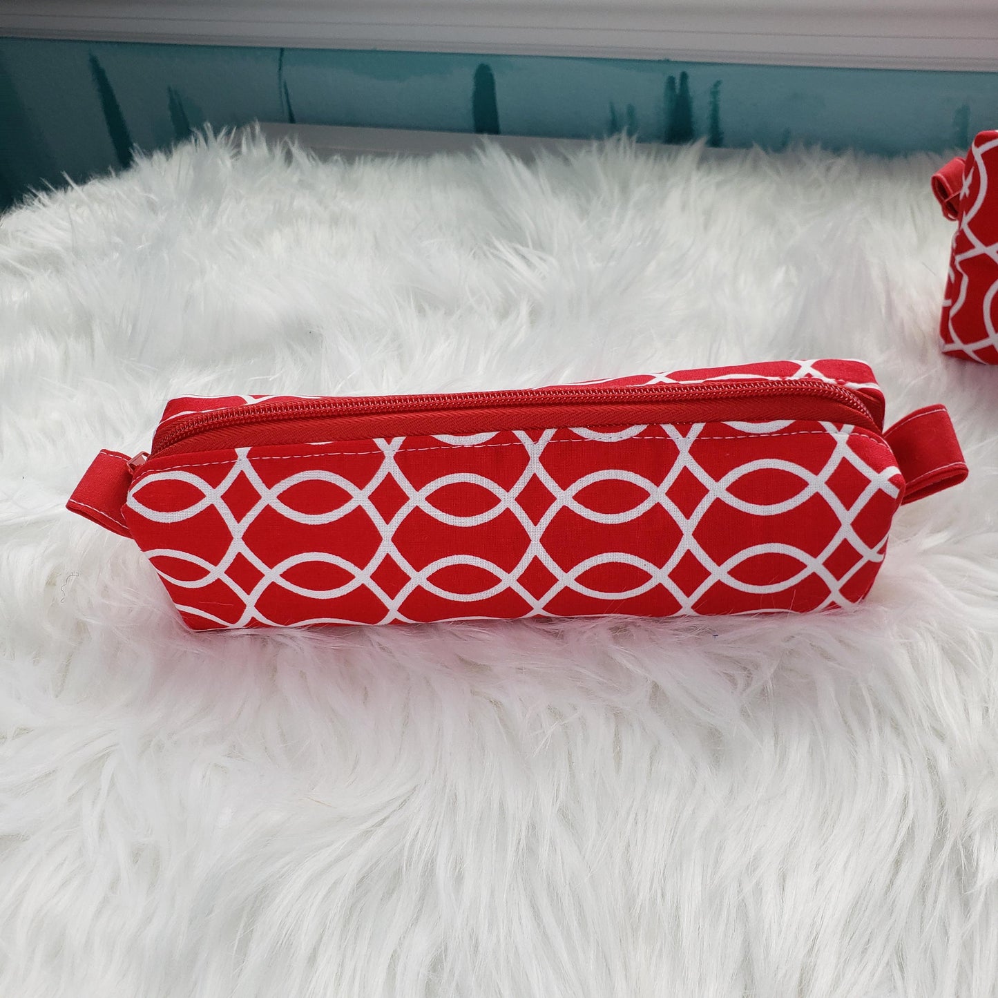 Cosmetic Bag Box Makeup Toiletries Accessories Pouch Gift Set of 2 Red and White