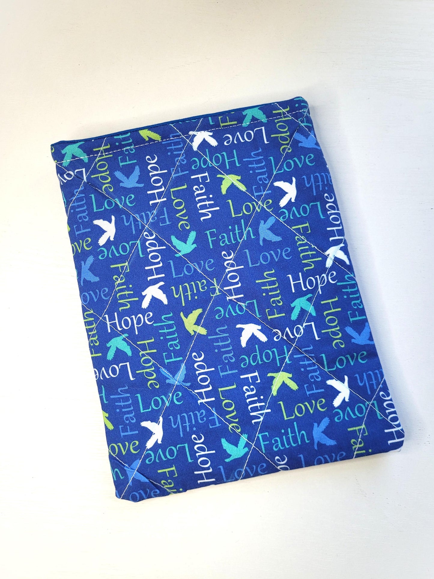 E-Book Reader Sleeve: Bookish Girl
