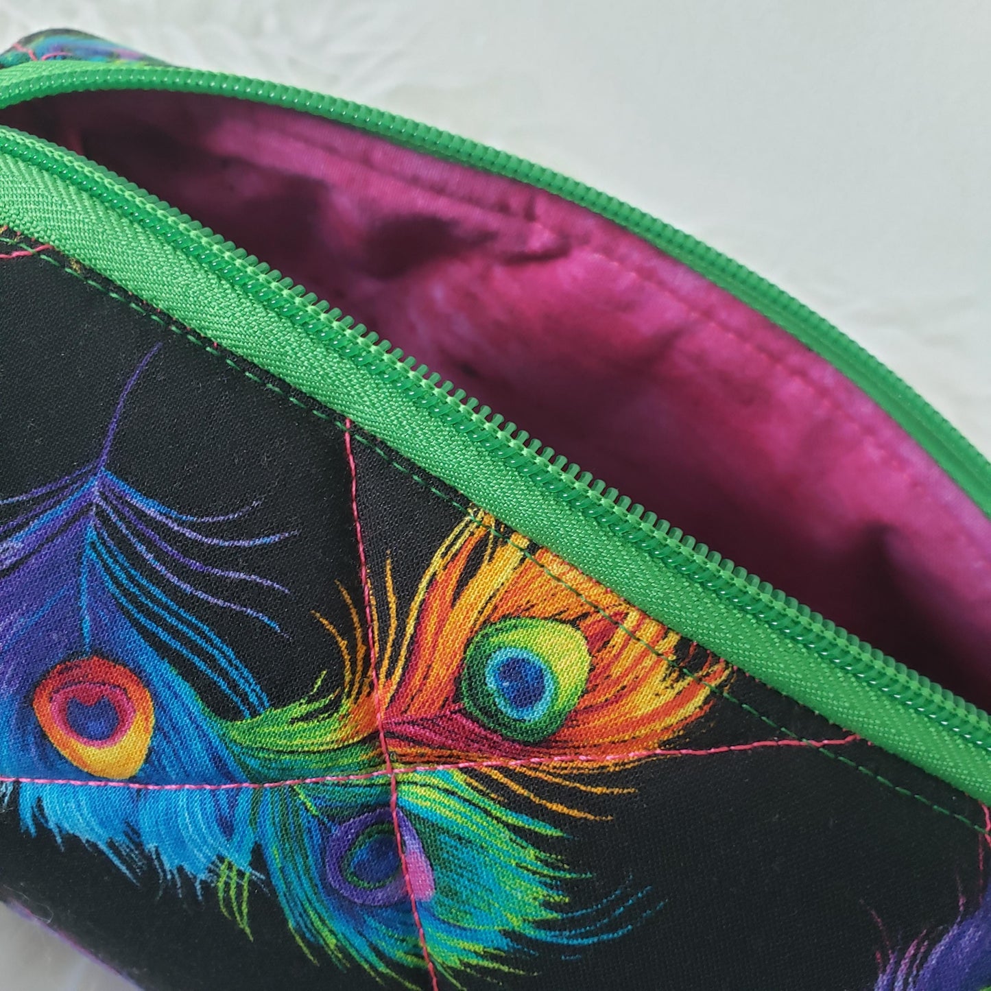 Quilted Makeup Toiletries Colorful Multicolor Peacock Feathers Cosmetic Bag Accessories Gift Set