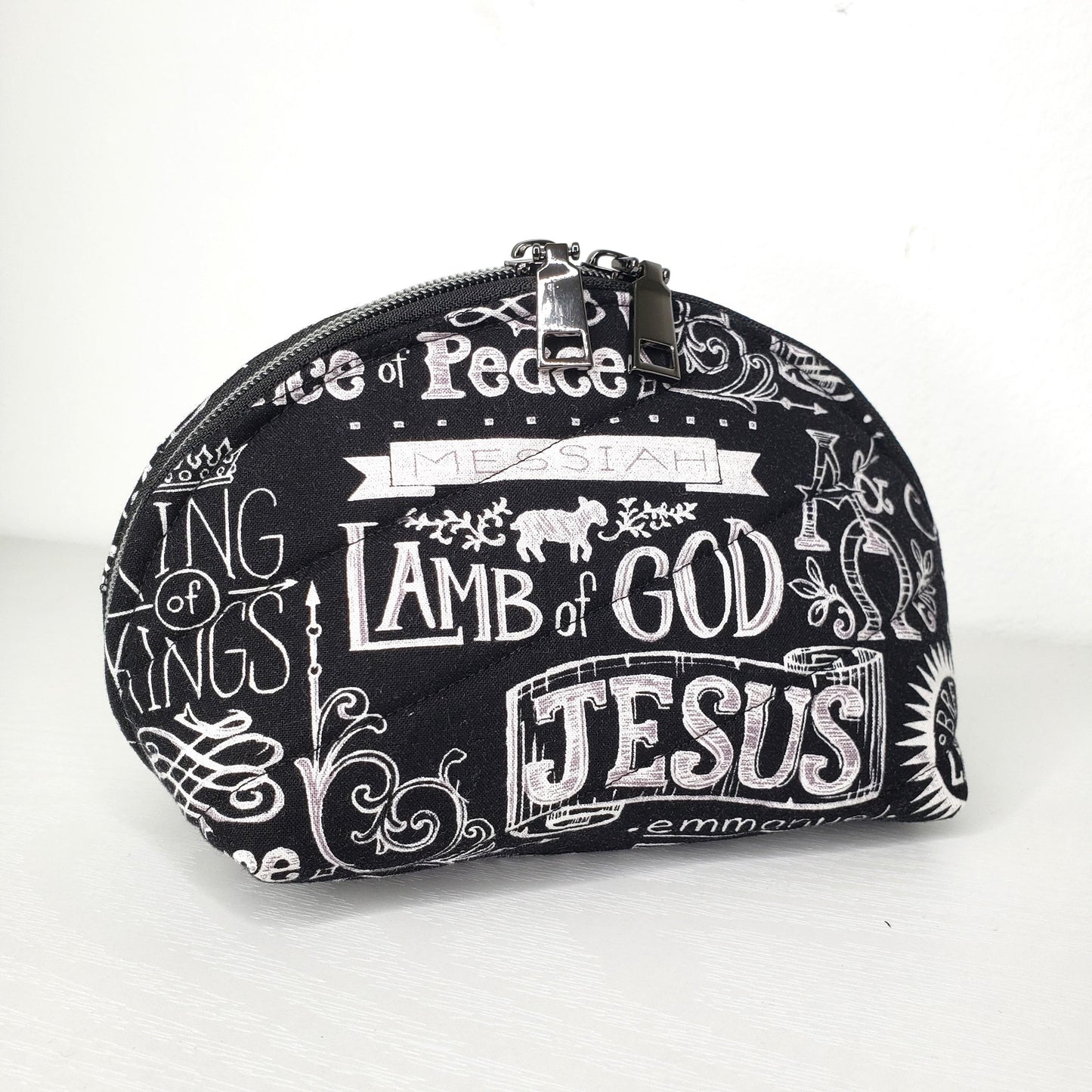 In Jesus Name Clam Shell Set