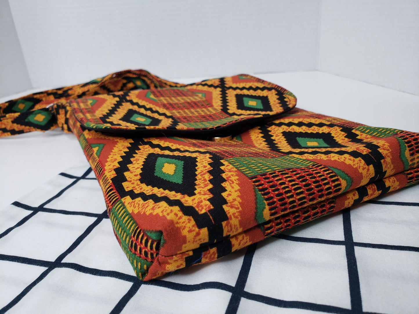 Kente Clothe messenger snap crossbody
