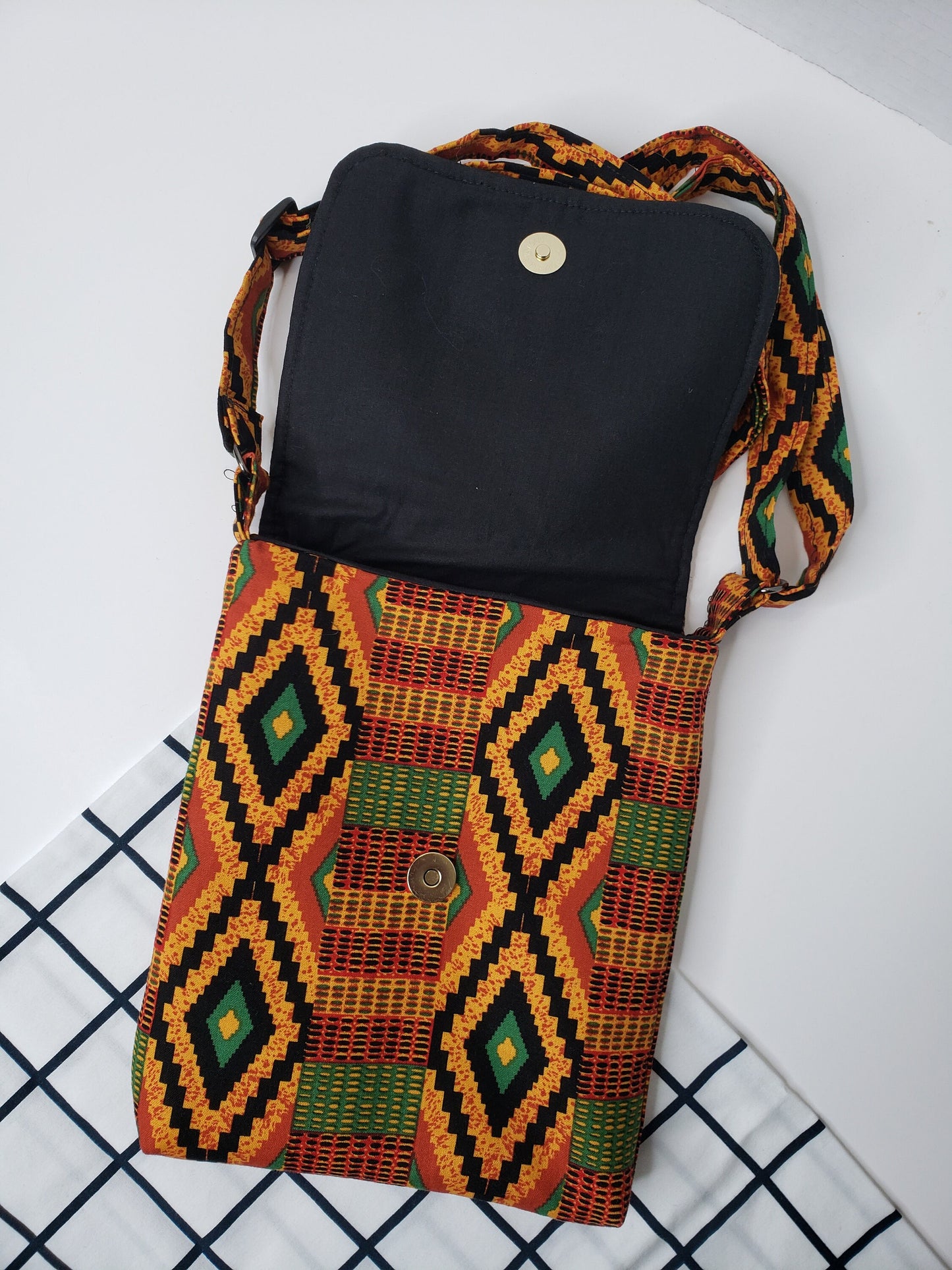 Kente Clothe messenger snap crossbody